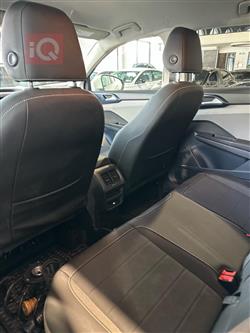 Volkswagen Taos